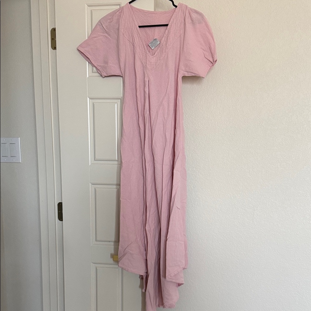 Elegant Pink Maxi Dress